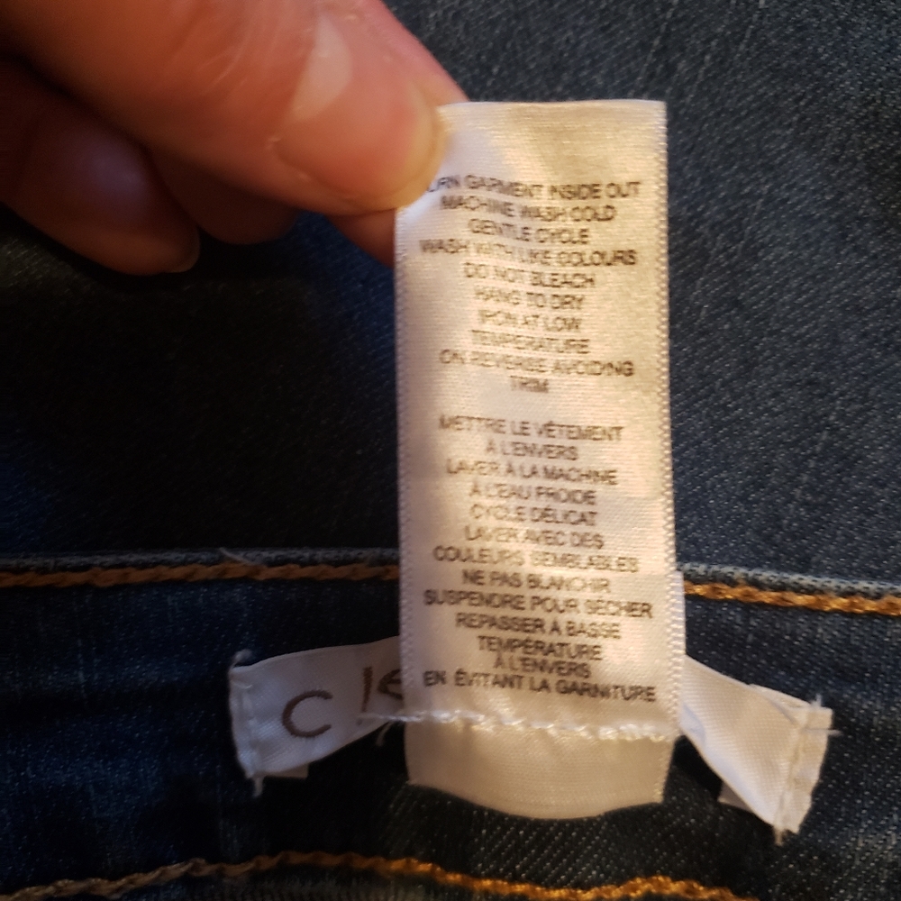 EUC - Velvet floral jeans Size 0 - Picture 8 of 9